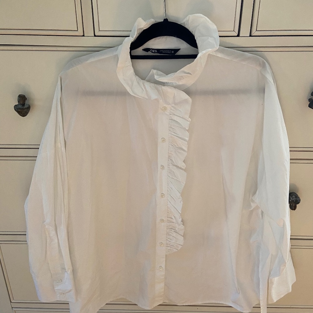 ZARA cotton ruffle neck shirt